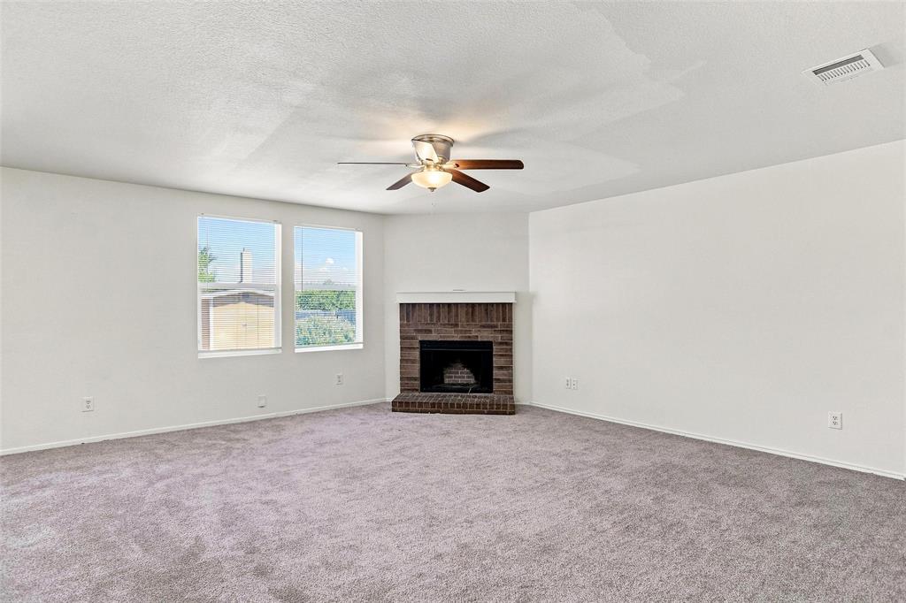 1027 Graystone Dr, Lancaster, TX 75134 photo