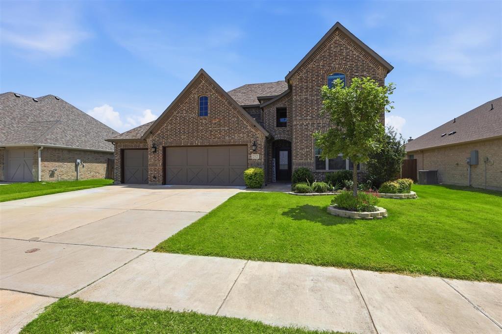 212 Lillian Ln, Waxahachie, TX 75165 photo