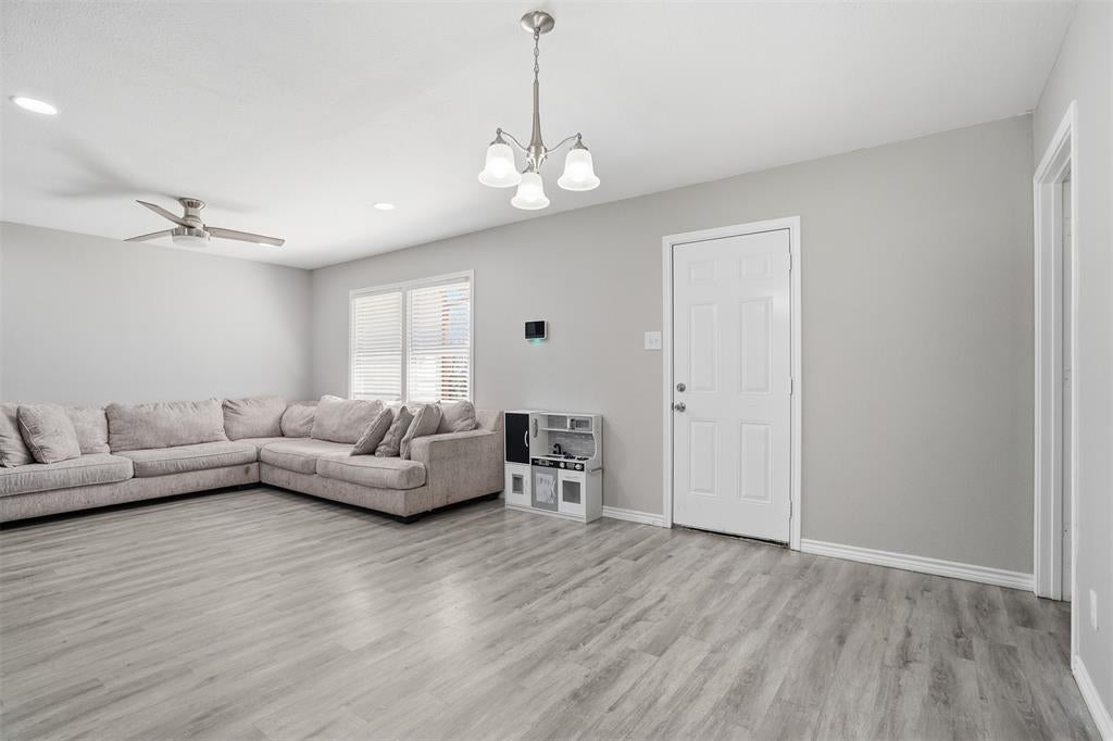 1540 Roma Ln, Fort Worth, TX 76134 photo