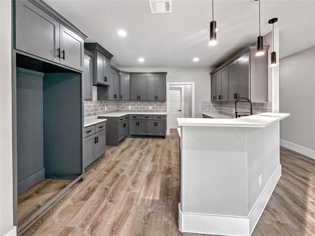 2130 Kathleen Ave, Dallas, TX 75216 photo