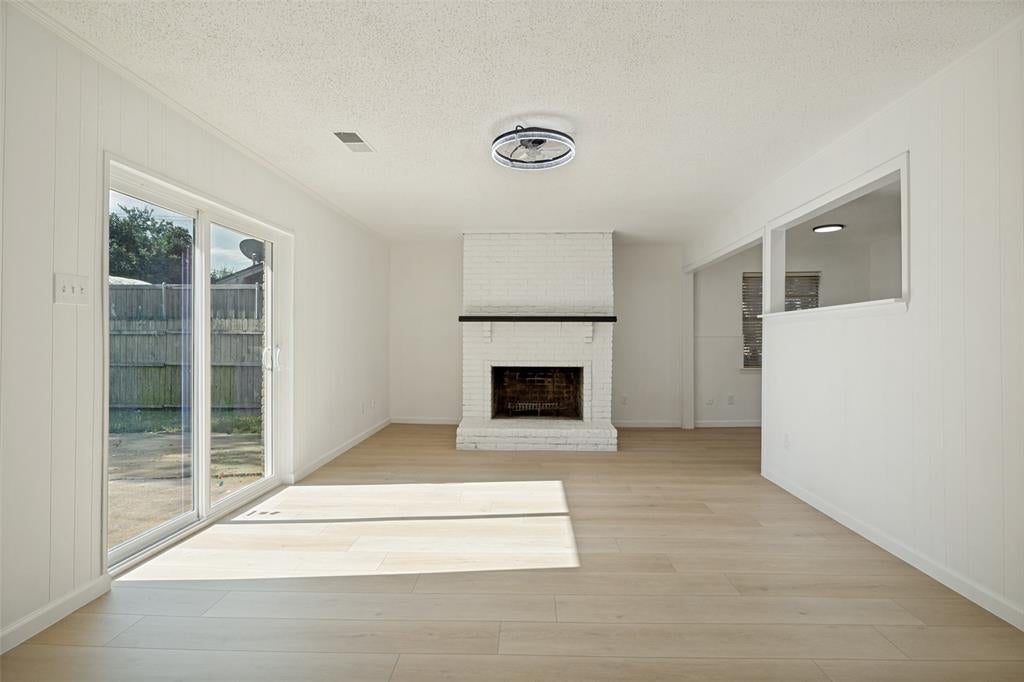 101 S Lois Ln, Richardson, TX 75081 photo