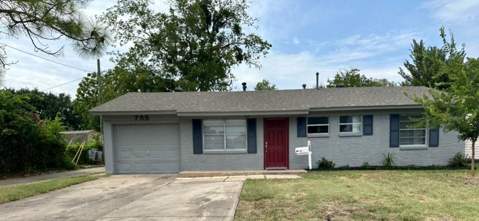 755 Grubb Dr, Mesquite, TX 75149