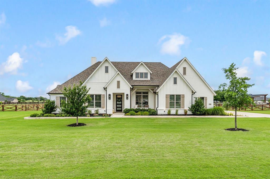 3608 Stardust Ln, Northlake, TX 76226