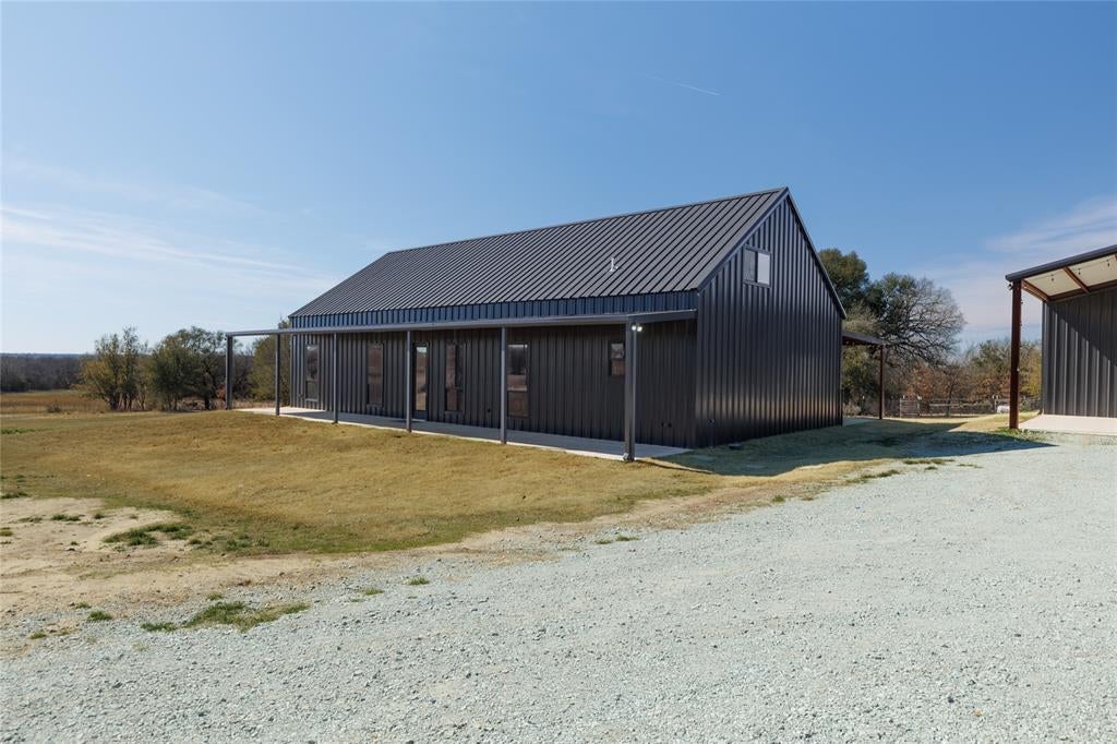 500 County Road 2745, Decatur, TX 76234 photo