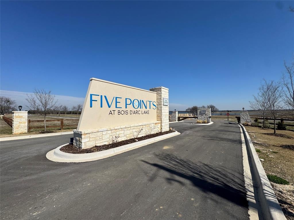 552 Lakeshore Ln, Windom, TX 75492 photo