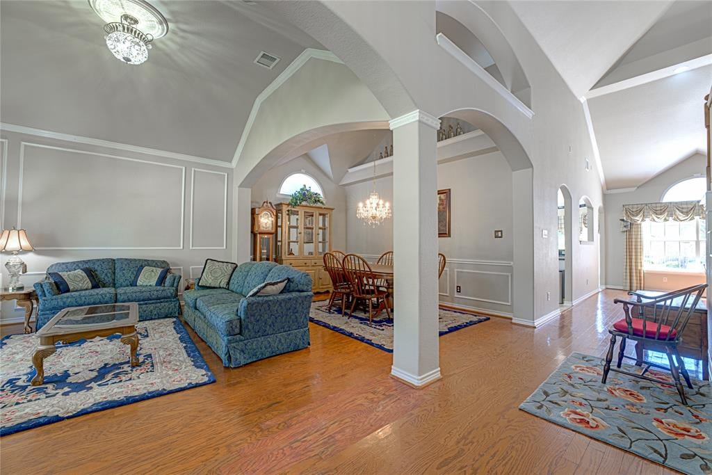 130 W Clubview Ct, Murphy, TX 75094 photo