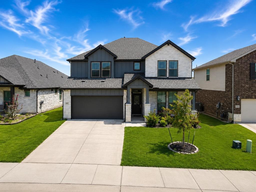 2417 Mankato Dr, Fort Worth, TX 76179