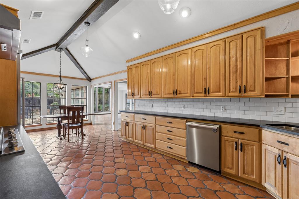 4 Eastshore Rd, Heath, TX 75032 photo