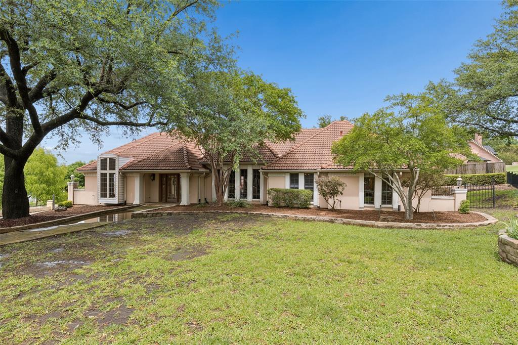 4 Eastshore Rd, Heath, TX 75032