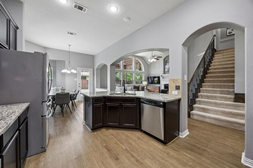 344 Falstaff Dr, Roanoke, TX 76262 photo