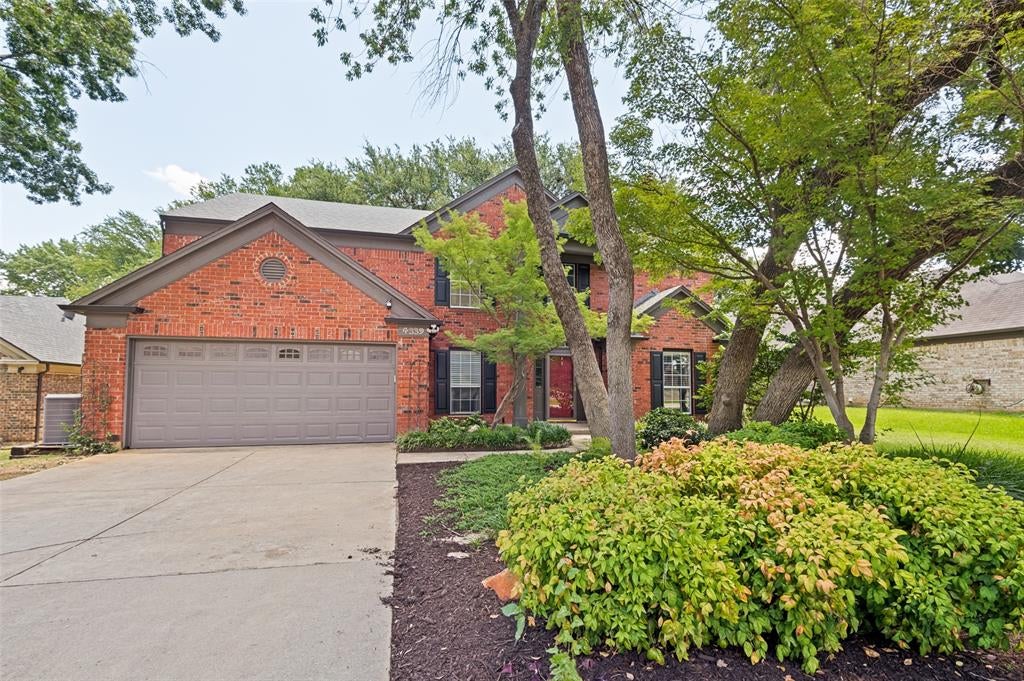 4339 Windswept Ln, Grapevine, TX 76051