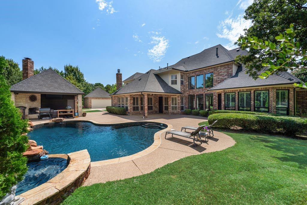 1917 Queensbridge Ct, Keller, TX 76262
