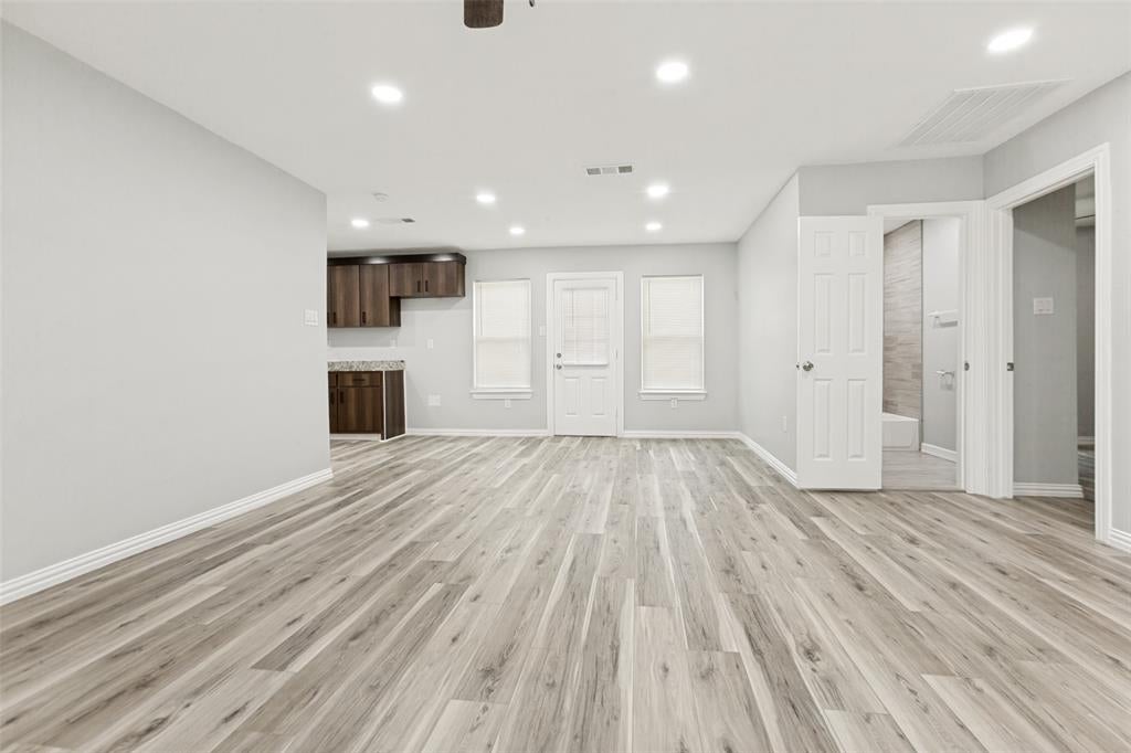 617 Cedar Dr, Garland, TX 75040 photo