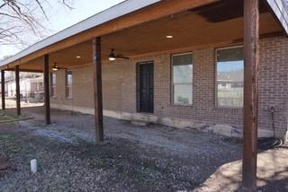 134 W Cober Dr, Grand Prairie, TX 75051 photo