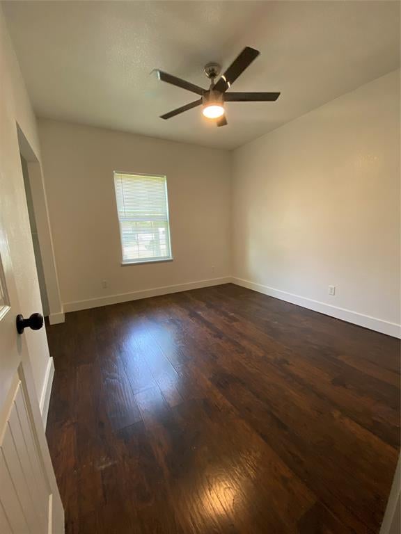 134 W Cober Dr, Grand Prairie, TX 75051 photo