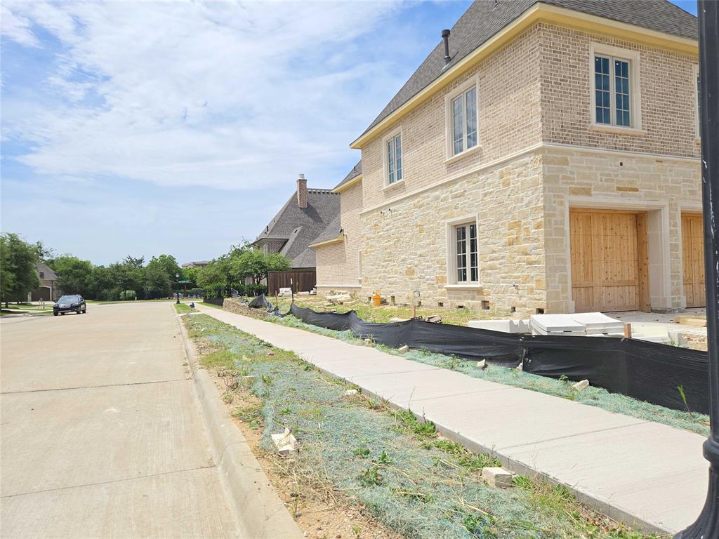 8753 Happy Hollow Dr, Frisco, TX 75034 photo
