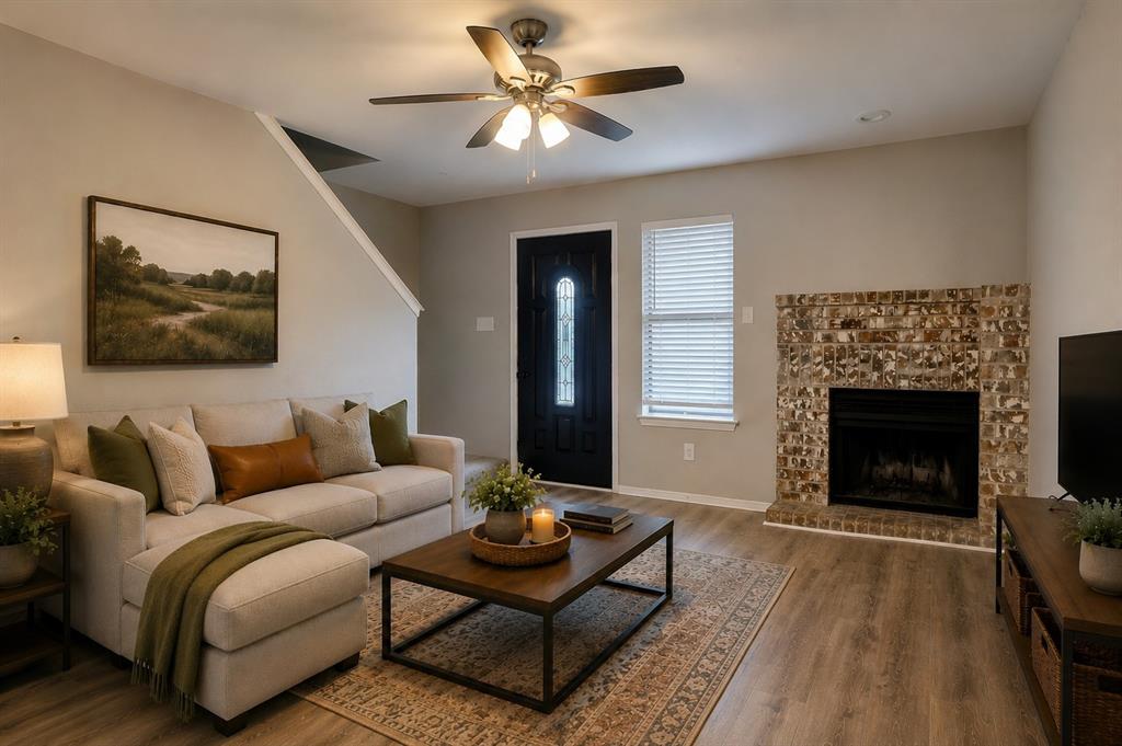 707 AND 711 Wolftrap Dr, Denton, TX 76209 photo