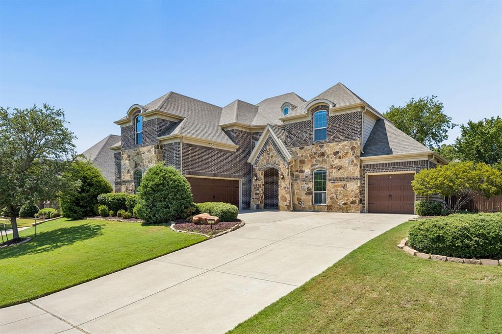 403 Clear Creek Dr, Mansfield, TX 76063