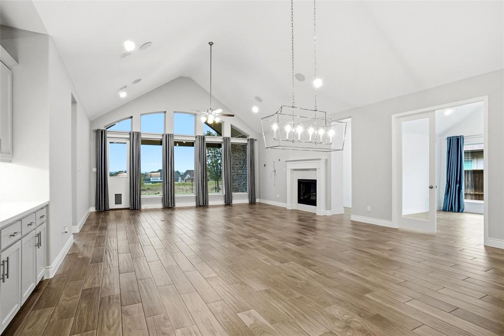 1001 Myers Park Trl, Roanoke, TX 76262 photo