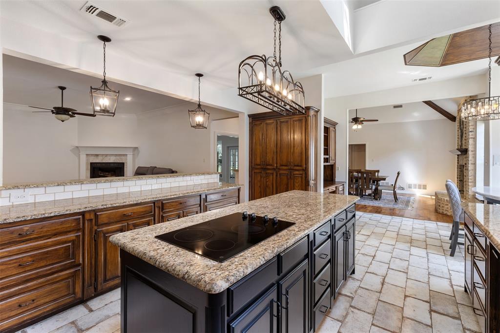 609 Seville Rd, Denton, TX 76205 photo