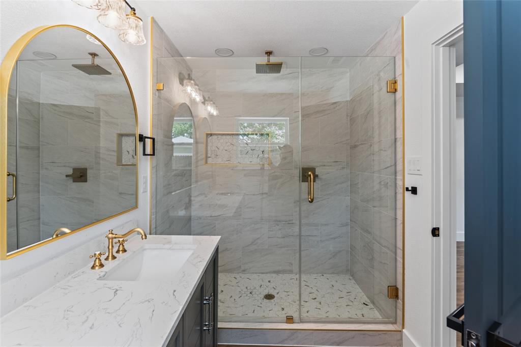 1708 High Point Cir, Garland, TX 75041 photo