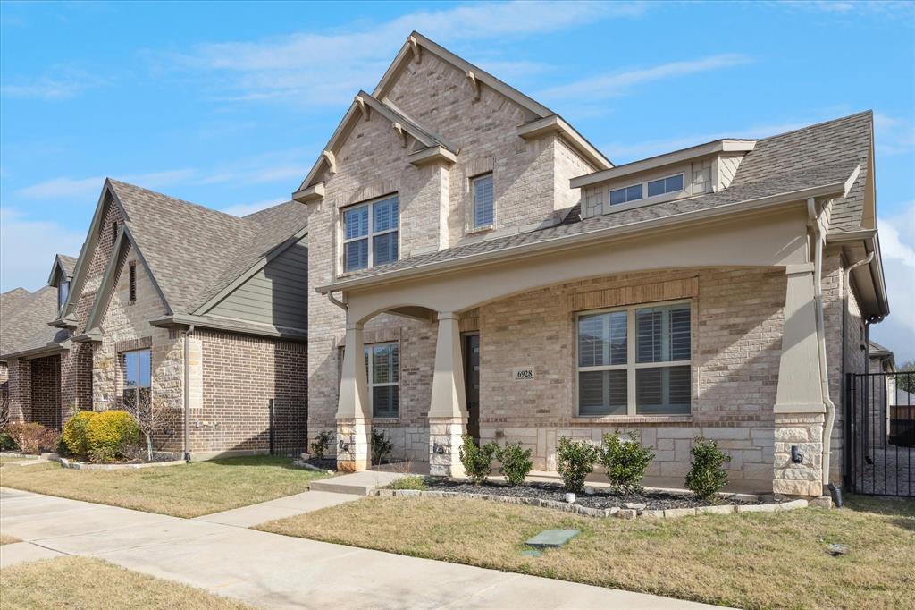 6928 Heather Ln, North Richland Hills, TX 76182 photo