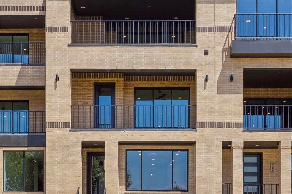 404 Vista Buena Trl, Fort Worth, TX 76111 photo