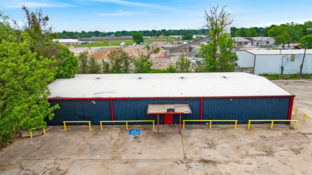 1734 Main St, Paris, TX 75460