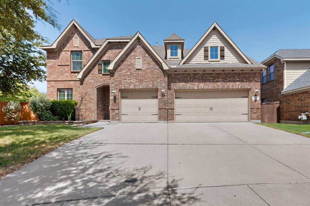 12701 Homestretch Dr, Fort Worth, TX 76244