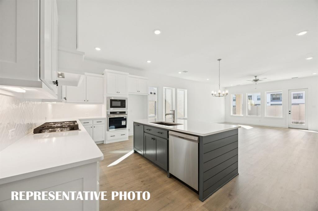 2300 Wispy Ln, Celina, TX 75009 photo
