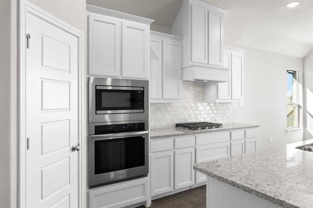 7809 Barley Field St, Joshua, TX 76058 photo