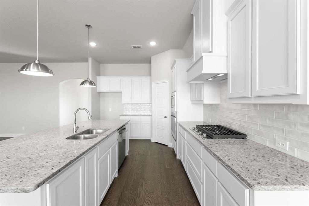 7809 Barley Field St, Joshua, TX 76058 photo