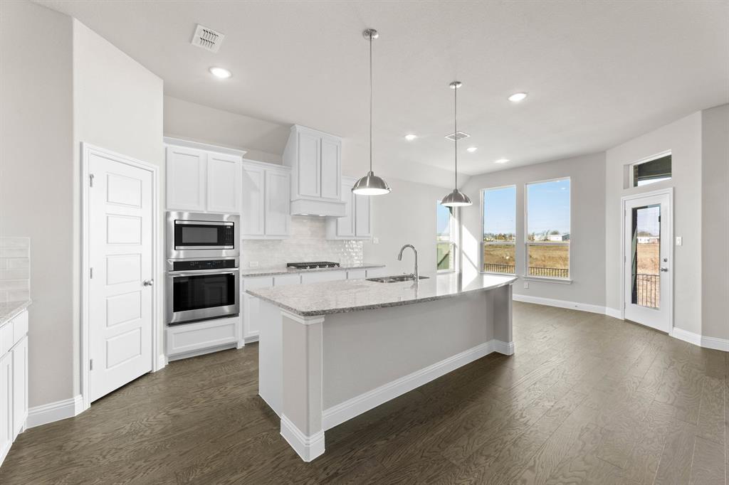 7809 Barley Field St, Joshua, TX 76058 photo