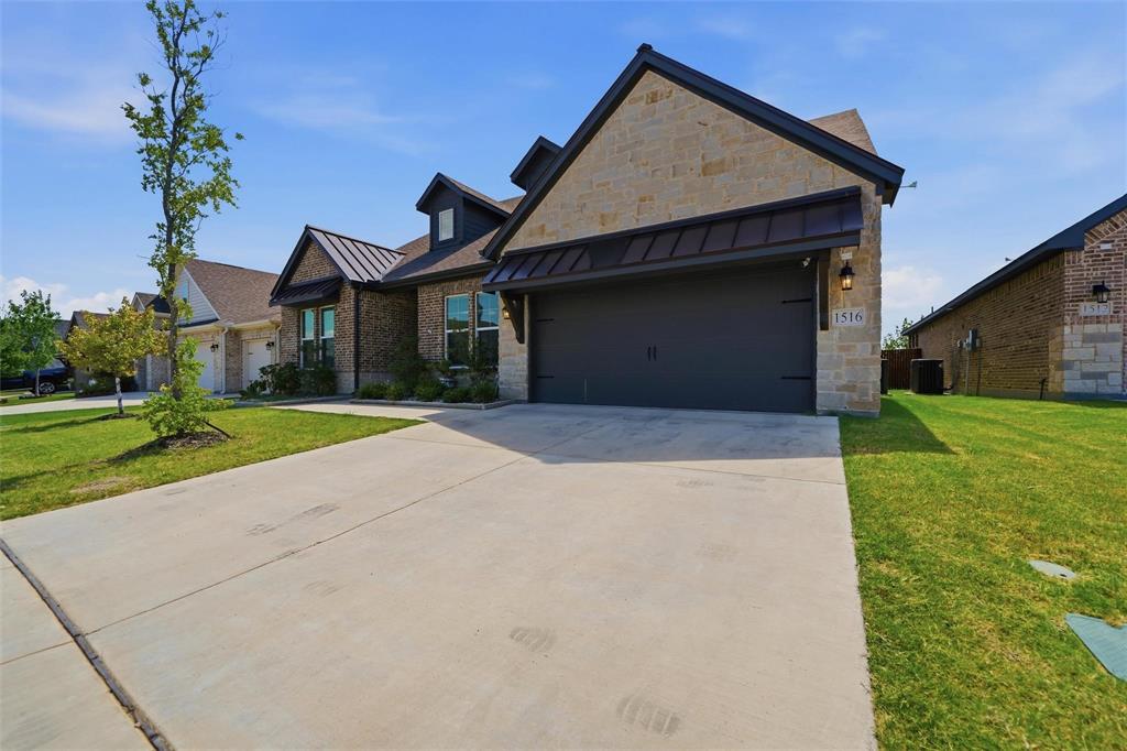 1516 Somerset Ln, Weatherford, TX 76087 photo