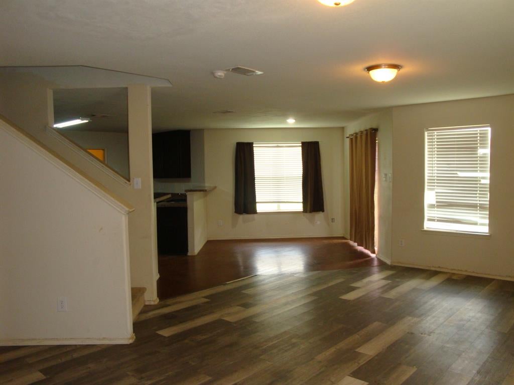 252 Rock Meadow Dr, Crowley, TX 76036 photo