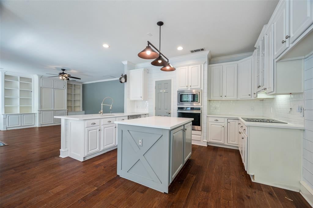 3208 Oak Meadow Dr, Flower Mound, TX 75028 photo