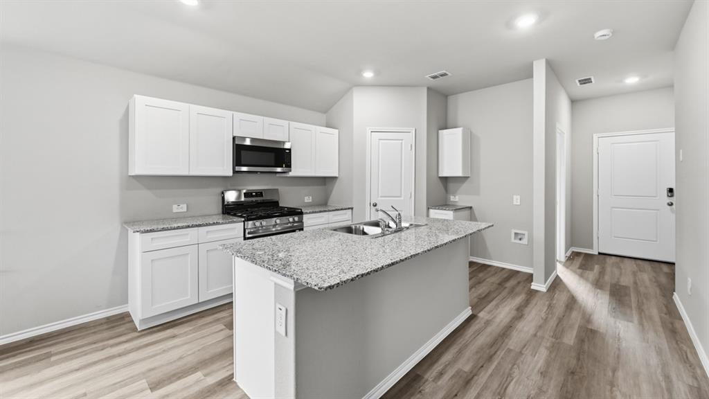 10625 Diamond Mine Dr, Fort Worth, TX 76036 photo