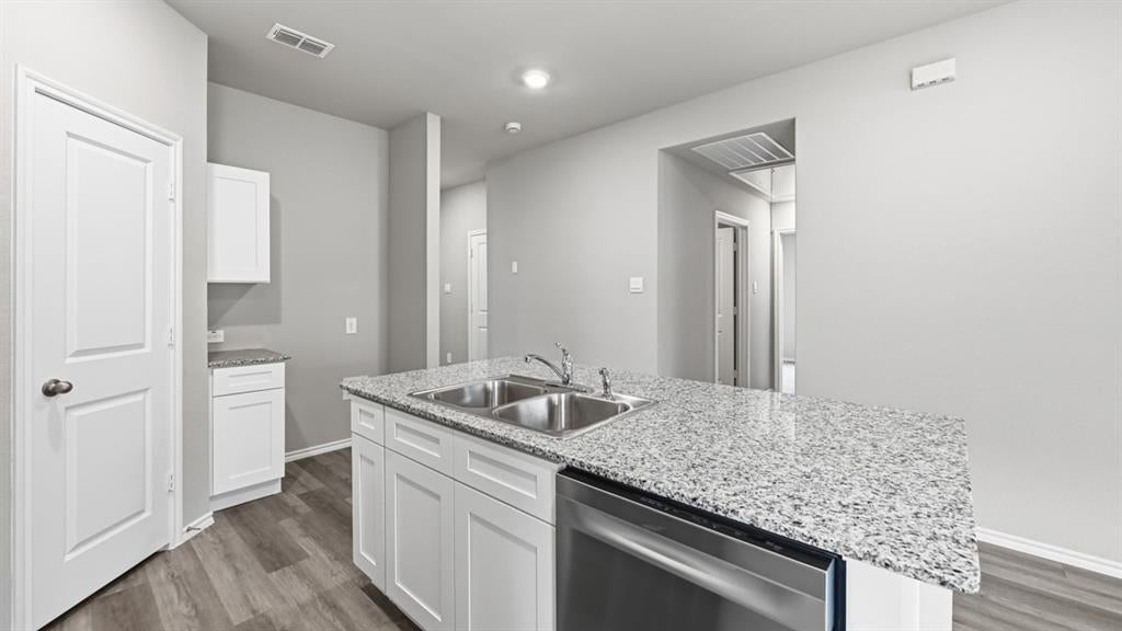 10625 Diamond Mine Dr, Fort Worth, TX 76036 photo
