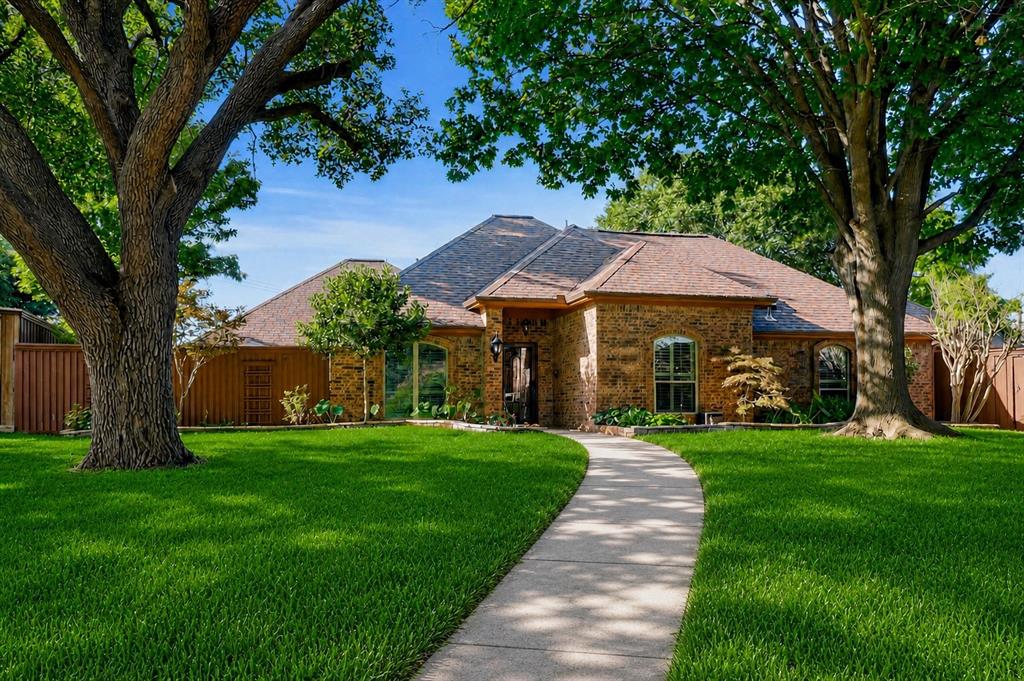 2101 Evergreen Dr, Plano, TX 75075