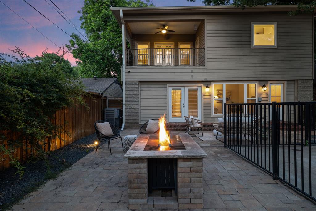 1119 N Winnetka Ave, Dallas, TX 75208 photo