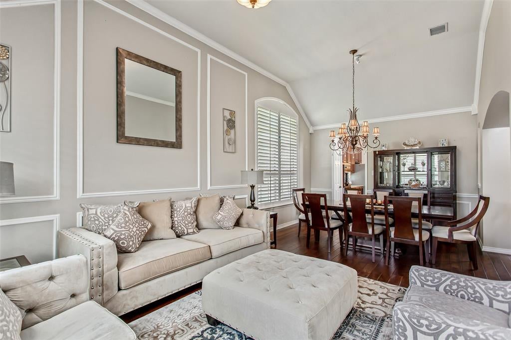 5916 Mossbrook Trl, Dallas, TX 75252 photo