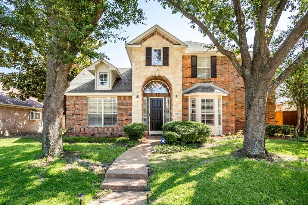 5916 Mossbrook Trl, Dallas, TX 75252