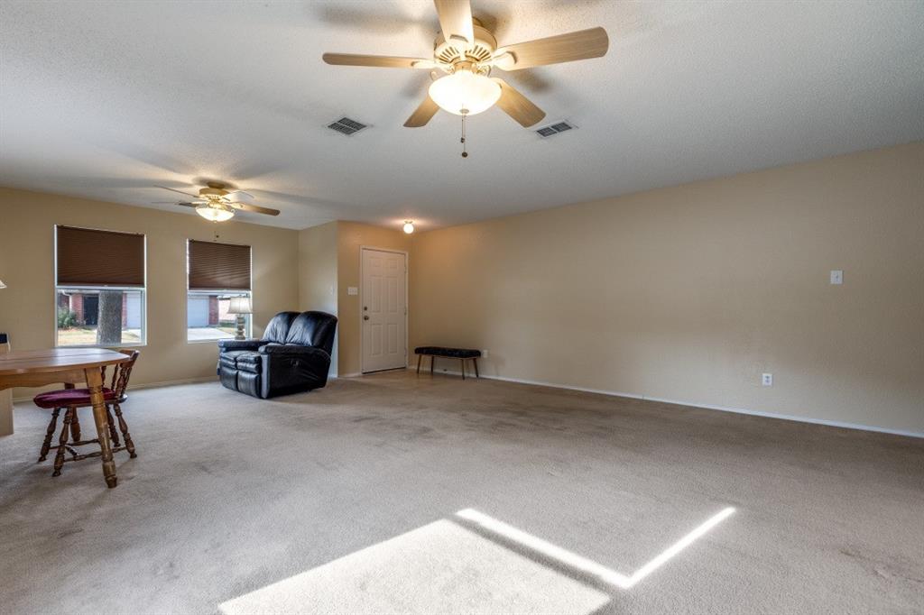 2701 Lazy Oak Dr, Little Elm, TX 75068 photo