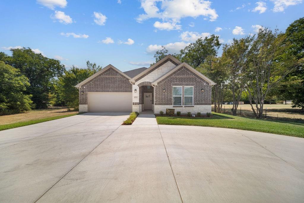 4519 Rosehill Rd, Garland, TX 75043 photo
