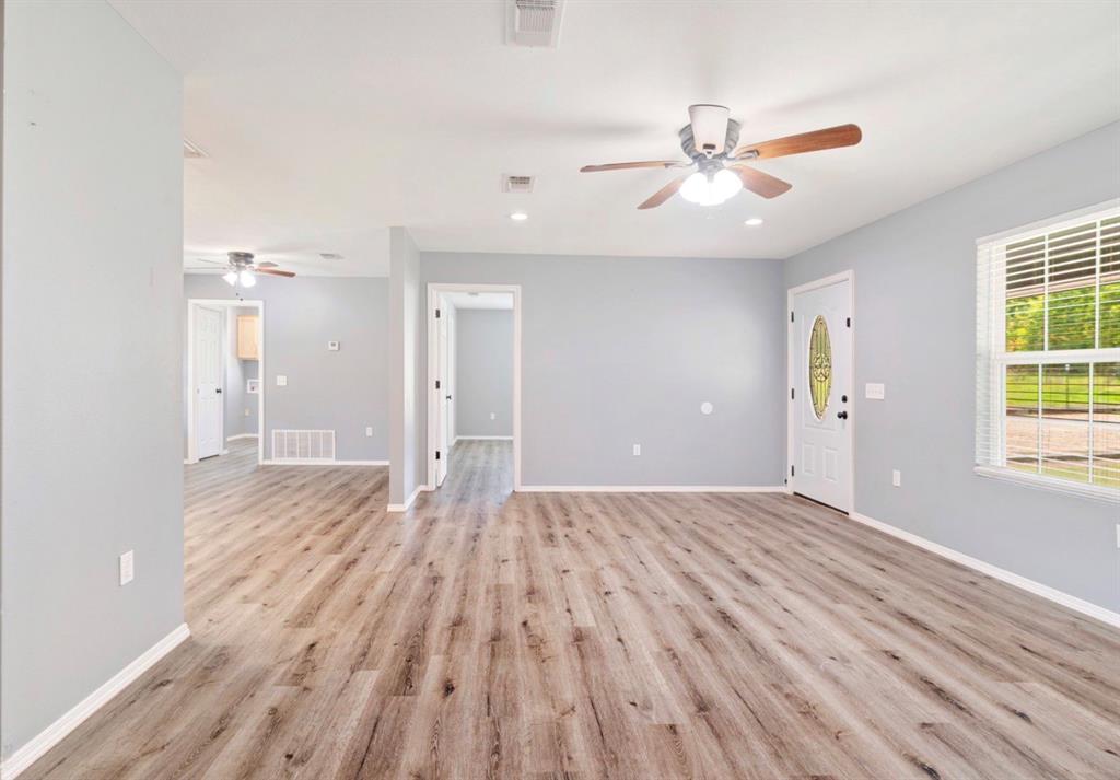 9006 County Road 43200, Powderly, TX 75473 photo