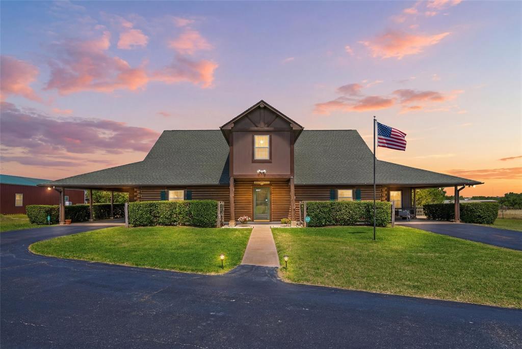 7301 Comer Ln, Weatherford, TX 76085