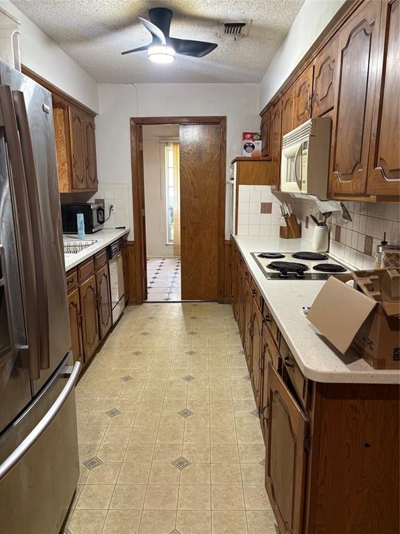 702 Granada Dr, Duncanville, TX 75116 photo