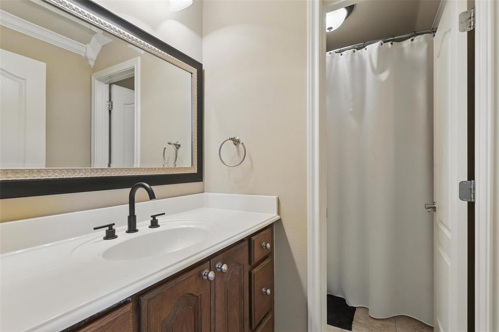 3404 Creek Crossing Dr, Weatherford, TX 76087 photo