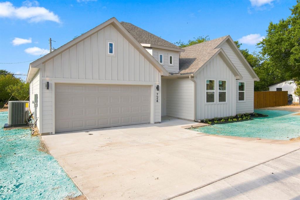 716 Dalton St, Weatherford, TX 76086 photo