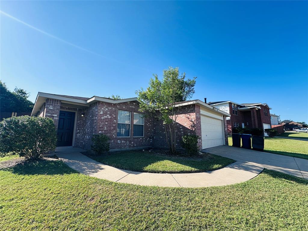 1418 Mill Branch Dr, Garland, TX 75040 photo